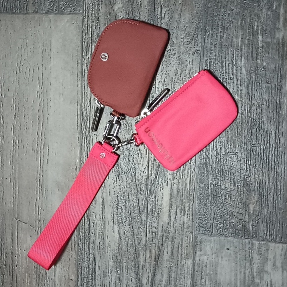 Lululemon Dual Pouch Wristlet